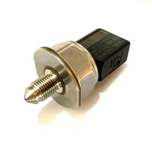 lot 12207 image: Fuel Pressure Sensor 85PP49-02A 04C906054A 06K906051 06K906051A 06J906051E 06J906051F 0261545069 0261545078 0261545079 for Audi A4 A5 Q5 Q7 R8 VW Tiguan Sharan Scirocco Jetta Skoda Seat