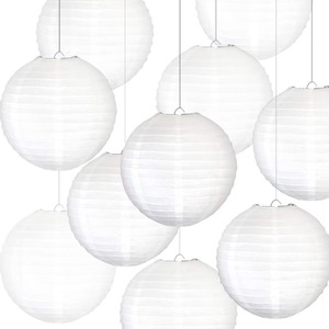 lot 2122 image: A 15-Piece White Paper Lanterns Set