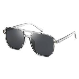 lot 4396 image: FEISEDY Retro Square Aviator Sunglasses Women Men 70s Vintage Trendy Plastic Frame Sun Glasses B2835