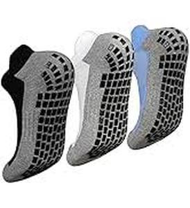 lot 4388 image: Non-Slip Grip Socks 2-Pack