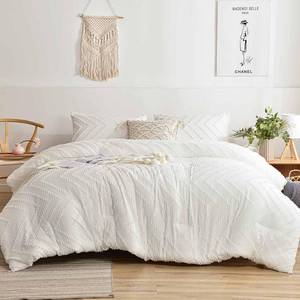 lot 2264 image: Nanko White Duvet Cover King Size, 3pc Boho Tufted Microfiber Bedding Comforter Cover Set, All Season Aesthetic Shabby Chic Soft Embroidery Textured Geometric Quilt Cover (104x90)