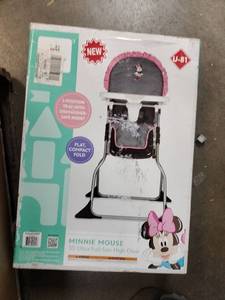 lot 5855 image: Disney Minnie Mouse 3D Ultra Full-Size High Chair