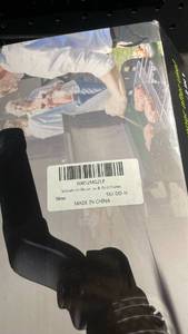 lot 11621 image: Vahrelo Grillmaster Grill Brush and Grill Grates Cleaning Set