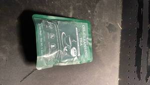 lot 12016 image: Adiea Oil-Cleansing Herbal Tea 20 Tea Bags