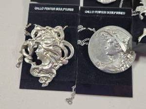 lot 255 image: Gallo Pewter Sculptures Decorative Necklace Collection