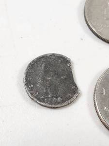 lot 284 image: US Coin Collection with Kennedy Half Dollar