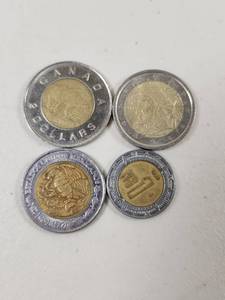 lot 285 image: Mixed World Bi-Metal Coin Collection