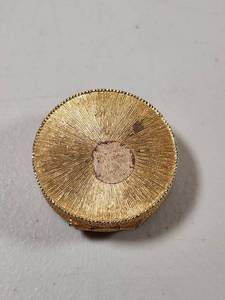 lot 289 image: Vintage Estee Lauder Gold Tone Compact Powder Case with Blue Enamel