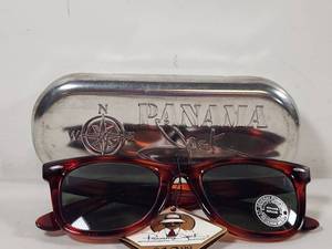 lot 297 image: Panama Jack Environmental Optics Sunglasses with Metal Case
