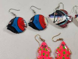 lot 324 image: Hand Painted Wood Fish Shaped Dangle Earrings Set