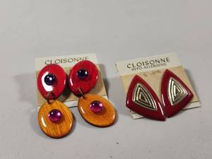 lot 326 image: Cloisonne Enamel Earrings Set - Two Pairs on Original Cards