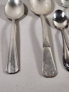 lot 348 image: Mixed Silver Plated Spoon Collection Set