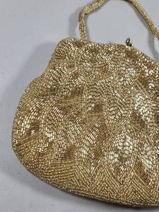 lot 354 image: Vintage Gold Beaded Evening Purse with Handle