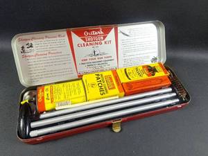 lot 9 image: Outers Shotgun Cleaning Kit No. 478 with Gunslick Patches