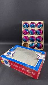 lot 18 image: Set of 11 Blue Purple Vintage Coby Glass Christmas Ornaments