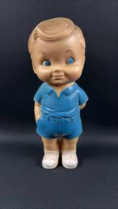 lot 22 image: Vintage Edward Mobley Squeaky Rubber Doll