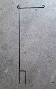 lot 418 image: NEW Seasonal Flag or Sign Pole