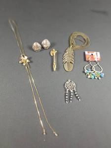lot 500 image: Vintage Gold Tone Mesh Rose Flower Bolo Lariat Necklace, Axe Brooch, Necklaces and Earrings