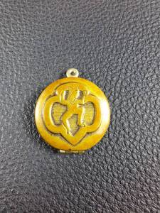 lot 502 image: Vintage Girl Scout Locket
