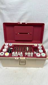 lot 161 image: Cake Decorating Kit with Piping Tips and Icing Colors