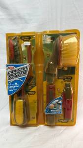 lot 173 image: Carrand Car Care System Complete Vehicle Cleaning Kit with Extension Pole