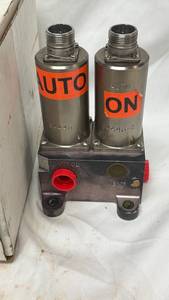 lot 230 image: Industrial Solenoid Valve Assembly Model 84445