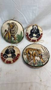 lot 237 image: Embroidered Animal Christmas Ornaments Set
