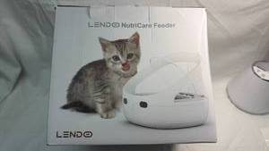 lot 18 image: LINDO NutriCare Smart Pet Feeder