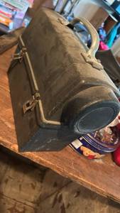 lot 50671 image: MCM lunchbox