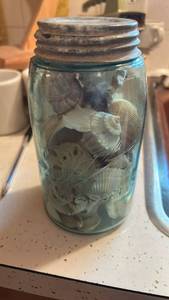 lot 50705 image: Mason Jar with Natural Seashell Collection
