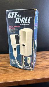 lot 50733 image: Off The Wall 1200 Watt Wall Mount Hair Dryer by Windmere