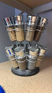 lot 50743 image: Rotating Spice Rack with Glass Jars and Chrome Stand