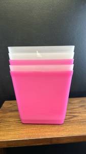 lot 50747 image: Tupperware Nesting Storage Containers Set