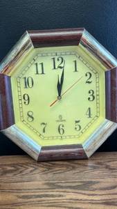 lot 60454 image: Octagonal Wood Frame Quartz Wall Clock