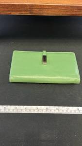 lot 60464 image: Green Leather Bifold Wallet with Card Slots