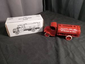 lot 5914 image: 1991 Carlisle Productions Collector Car Events Mack Tanker Truck Bank