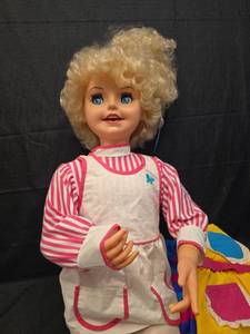 lot 50262 image: 1980s Playmates Cricket Talking Doll with Blonde Curly Hair