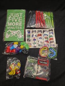lot 50263 image: Gaming Party Supplies Bundle with Straws Stickers and Favors