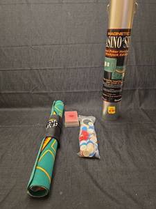 lot 50751 image: Magnetic Casino Set Texas Holdem Blackjack Edition with Playing Mat and Chips