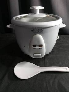 lot 5783 image: Kitchen Gourmet Rice Cooker with Steamer Bowl and Spoon