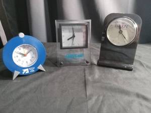 lot 5796 image: Desk Clock Collection Mixed Brands