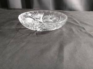lot 5807 image: Cut Crystal Glass Divided Serving Dish