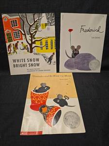 lot 50187 image: Childrens Picture Books Lot - Leo Lionni and Alvin Tresselt
