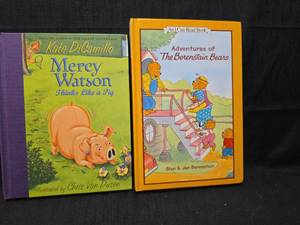 lot 50189 image: Childrens Book Bundle - Mercy Watson and Berenstain Bears
