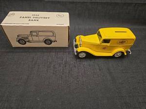 lot 50196 image: 1932 Pennzoil Panel Delivery Truck Die-Cast Bank with Original Box