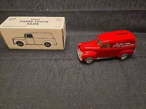 lot 50211 image: ERTL 1950 Chevrolet Panel Truck Bank