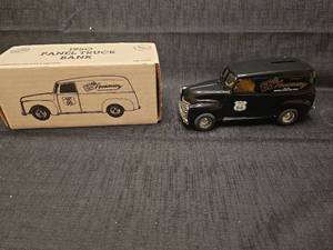 lot 50220 image: ERTL 1950 Chevrolet Panel Truck Bank Route 66 Anniversary 125 Scale