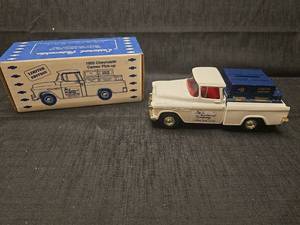 lot 50222 image: ERTL 1955 Chevrolet Cameo Pickup Truck Die Cast Model with Box