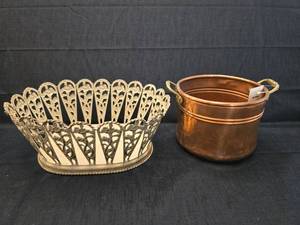 lot 50231 image: Decorative Metal Basket and Copper Pot Set