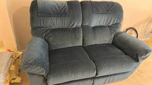 lot 711 image: Gray Fabric Dual Reclining Loveseat Like New